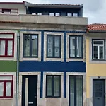 Fontinha House 아파트 포르투
