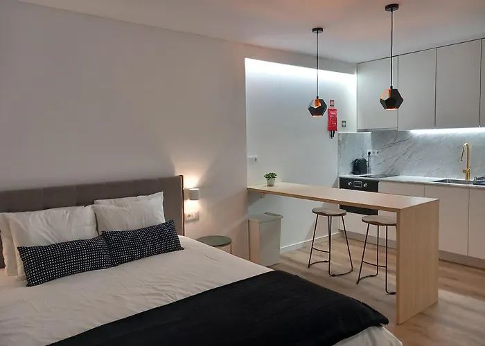 Апартаменты Fontinha House Порту